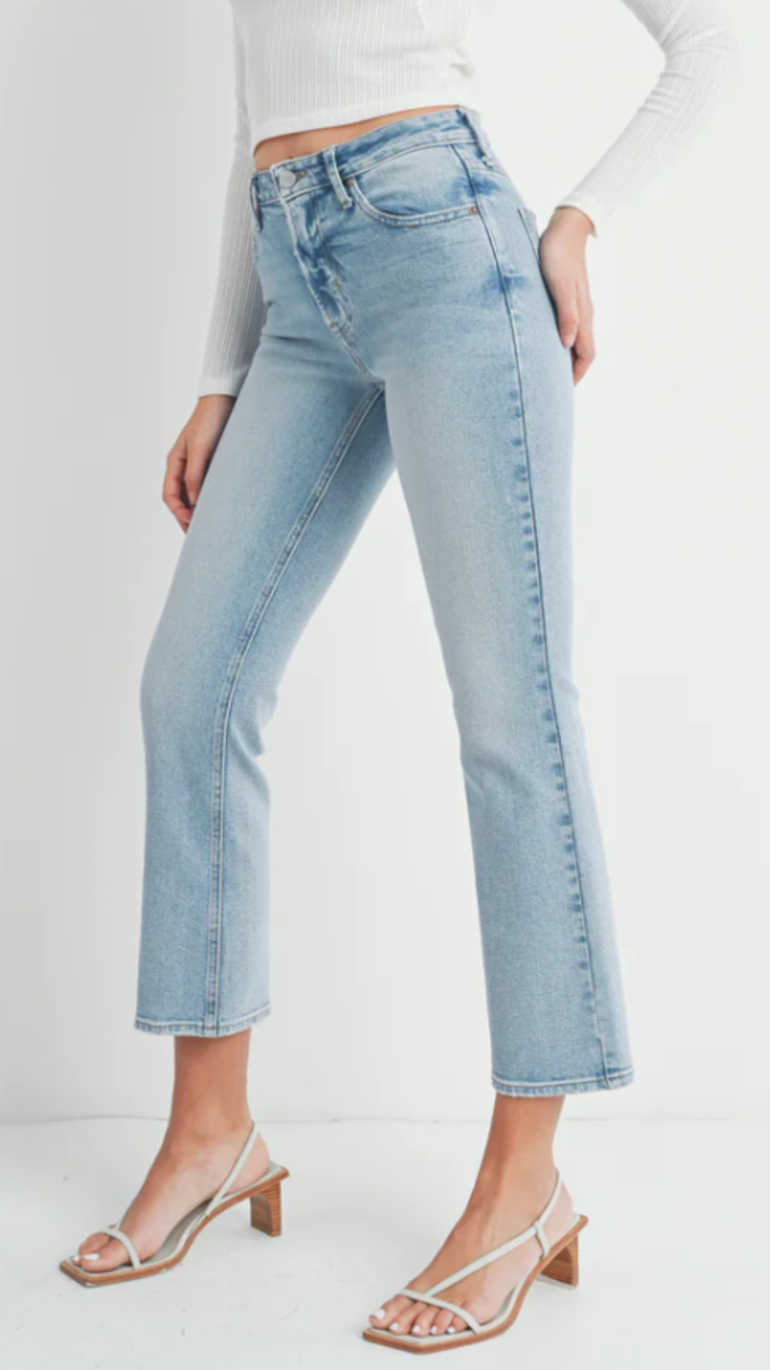 Light Wash Slim Cropped Bootcut Jeans